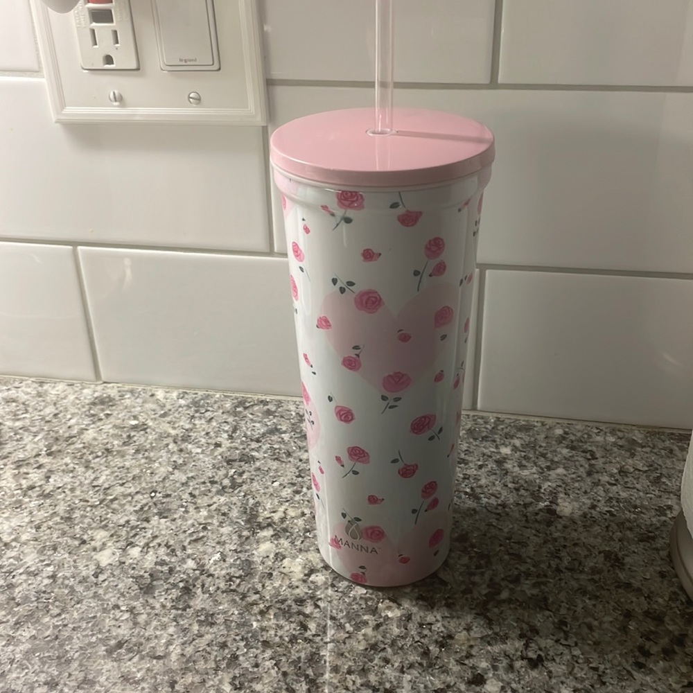 Manna pink heart and rose tumble